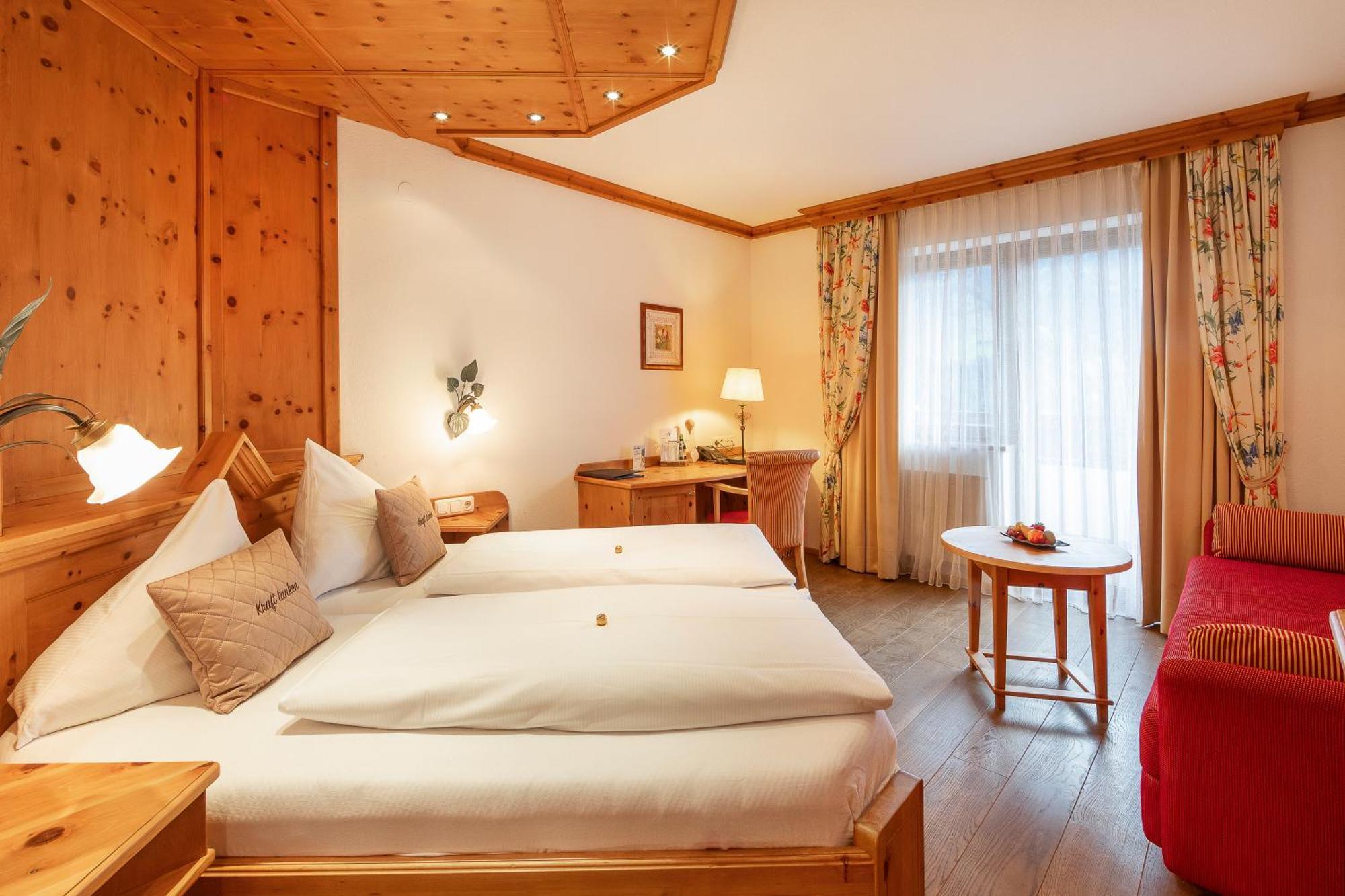 โฮเทล อัลเพนดอร์ฟ Hotel ซังค์โยฮันน์อิมพองเกา ภายนอก รูปภาพ